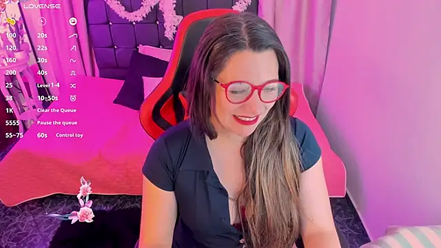 Snapshot of Hanna_MA chatting on 02-12-26, 08:04 Hanna MA online show from 02-12-26, 08:04