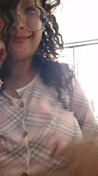 LondonHilton online show from 04-12-26, 03:06