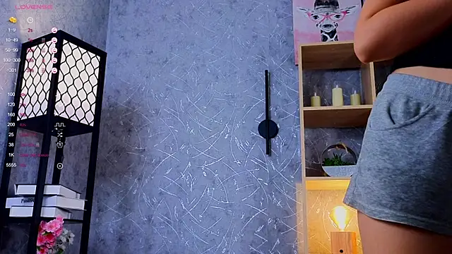 ElenoreReth online show from 10-18-25, 01:52