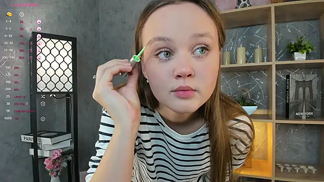 ElenoreReth online show from 11-12-25, 01:06