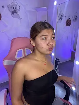 Gaby 002 online show from 10-18-25, 02:14