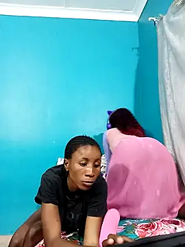 HotPetite 25 online show from 12-04-25, 01:31