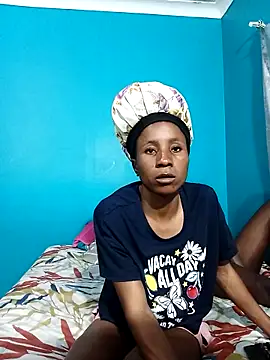 HotPetite 25 online show from 01-12-26, 10:59