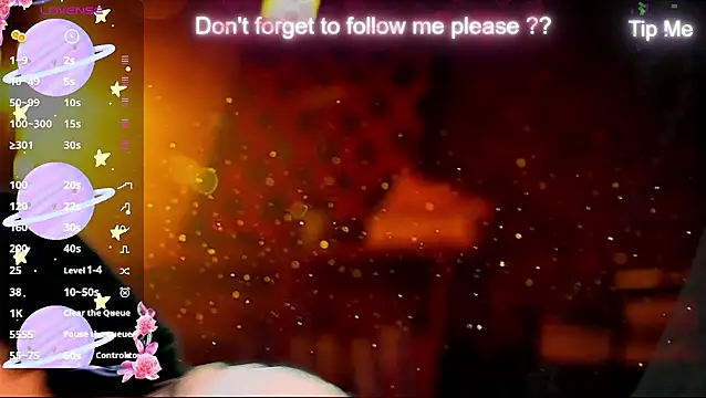 Snapshot of -BlueOpal- chatting on 10-14-25, 08:09 -BlueOpal- online show from 10-14-25, 08:09