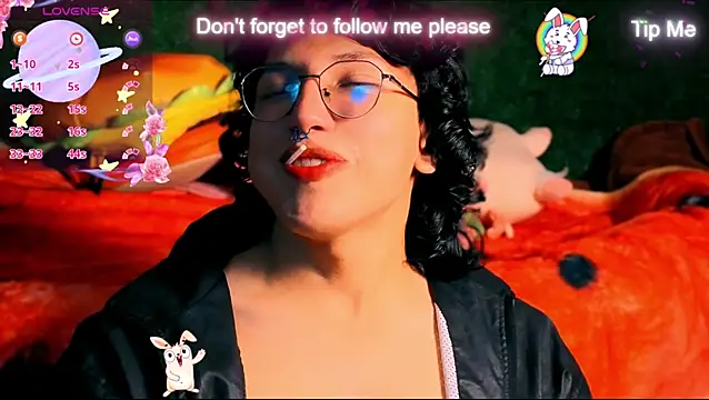 Snapshot of -BlueOpal- chatting on 10-29-25, 07:15 -BlueOpal- online show from 10-29-25, 07:15