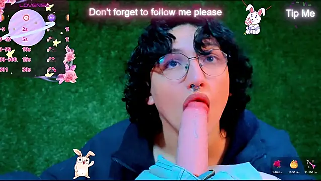 Snapshot of -BlueOpal- chatting on 11-09-25, 08:07 -BlueOpal- online show from 11-09-25, 08:07