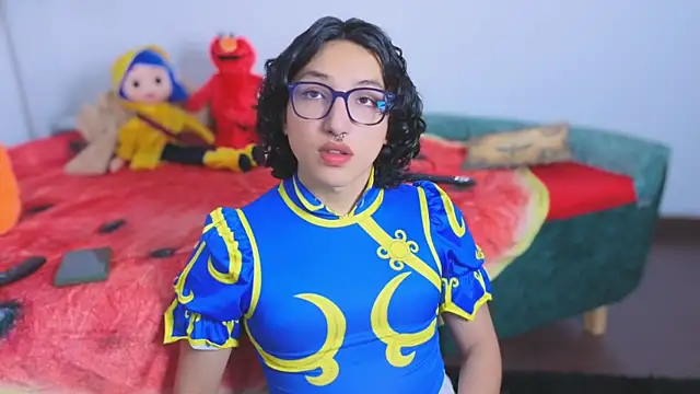 Snapshot of -BlueOpal- chatting on 02-06-26, 12:26 -BlueOpal- online show from 02-06-26, 12:26