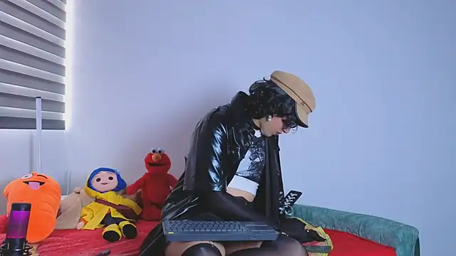 Snapshot of -BlueOpal- chatting on 02-06-26, 04:54 -BlueOpal- online show from 02-06-26, 04:54