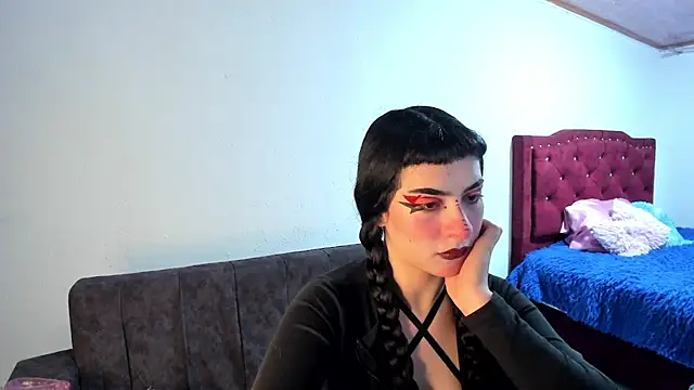 kitty  chs online show from 09-25-25, 10:30