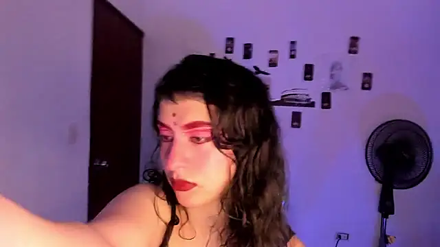 kitty  chs online show from 03-21-26, 08:56