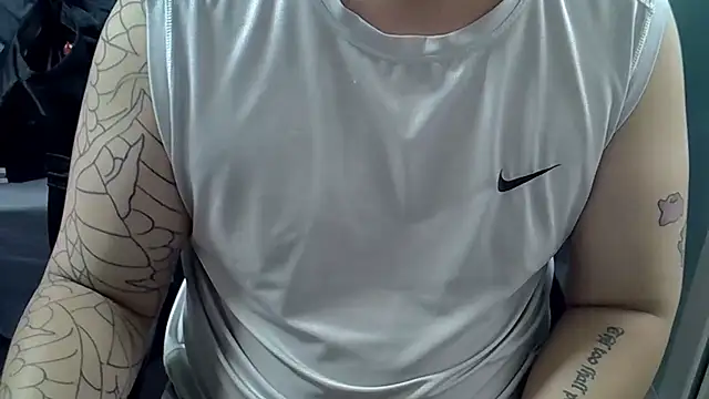 Snapshot of CAOSLOAD chatting on 09-23-25, 01:30 CAOSLOAD online show from 09-23-25, 01:30