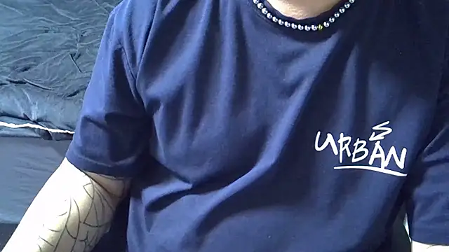 Snapshot of CAOSLOAD chatting on 09-23-25, 02:09 CAOSLOAD online show from 09-23-25, 02:09