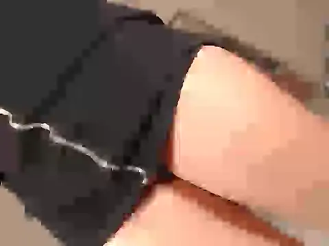 roxanawillts online show from 10-20-25, 03:07