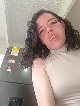 zakura Haruno online show from 11-01-25, 08:00