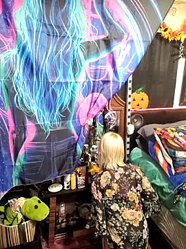 Snapshot of blondebarbiebae chatting on 11-20-25, 10:20 blondebarbiebae online show from 11-20-25, 10:20