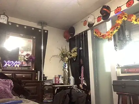 blondebarbiebae online show from 03-26-26, 04:18