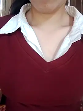 Lover-loverxx online show from 11-05-25, 01:49