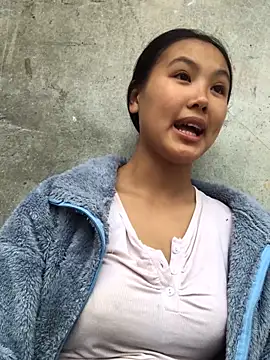 Mai lovely online show from 10-25-25, 02:41