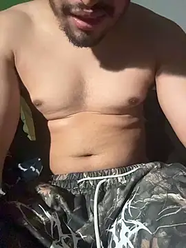 Snapshot of wwolfxxx chatting on 10-27-25, 08:46 wwolfxxx online show from 10-27-25, 08:46