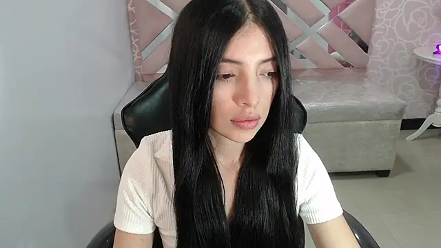 Snapshot of cynthia_ch chatting on 11-21-25, 02:54 cynthia ch online show from 11-21-25, 02:54