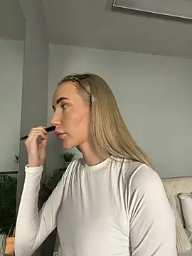 MaryDavies online show from 03-24-26, 06:51