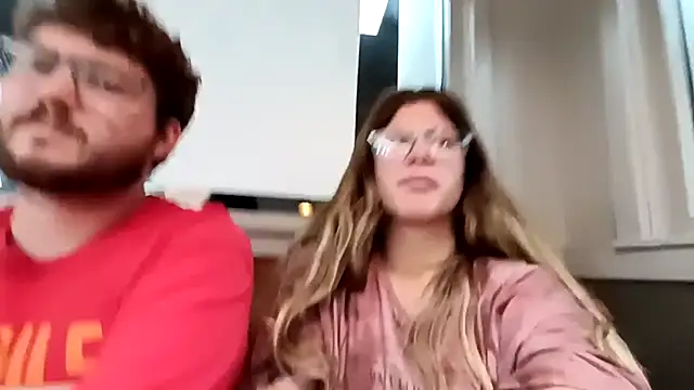 Snapshot of xofrankiefinexo chatting on 09-28-25, 06:41 xofrankiefinexo online show from 09-28-25, 06:41