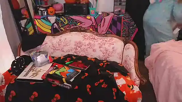 Snapshot of xofrankiefinexo chatting on 10-12-25, 07:24 xofrankiefinexo online show from 10-12-25, 07:24