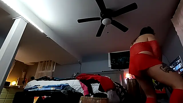 Snapshot of xofrankiefinexo chatting on 02-21-26, 08:37 xofrankiefinexo online show from 02-21-26, 08:37