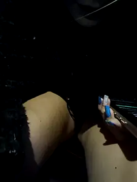 Snapshot of Coraline__dk2 chatting on 09-25-25, 10:19 Coraline dk2 online show from 09-25-25, 10:19