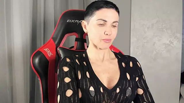 Angel iam online show from 02-07-26, 07:39