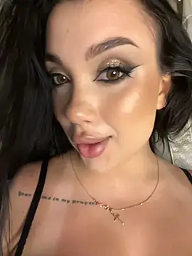 Snapshot of kiss_Lissa chatting on 07-15-26, 11:59 kiss Lissa online show from 07-15-26, 11:59