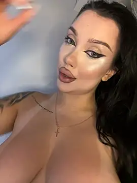 Snapshot of kiss_Lissa chatting on 07-19-26, 04:38 kiss Lissa online show from 07-19-26, 04:38