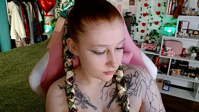 Ayla Hicks online show from 03-21-26, 03:55