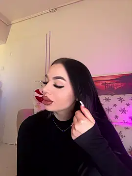 TiaBelle online show from 01-10-26, 06:09