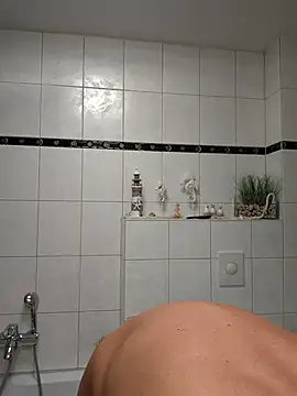 TommyTom76 online show from 11-04-25, 08:13