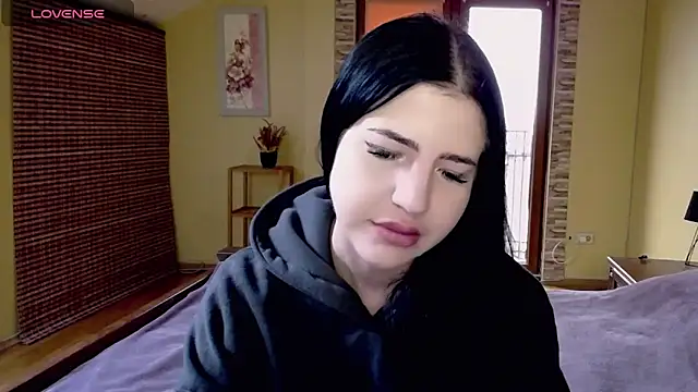 Malibu J online show from 10-10-25, 12:04