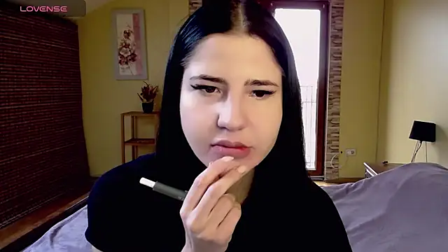 Malibu J online show from 10-11-25, 08:13