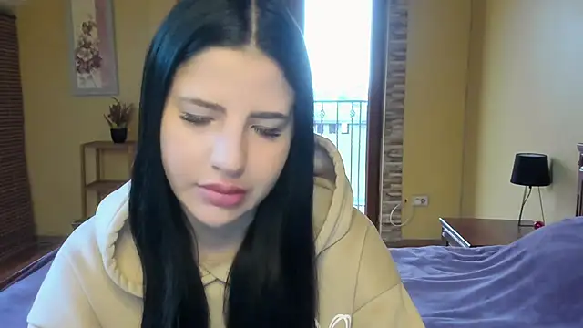 Malibu J online show from 11-06-25, 08:04