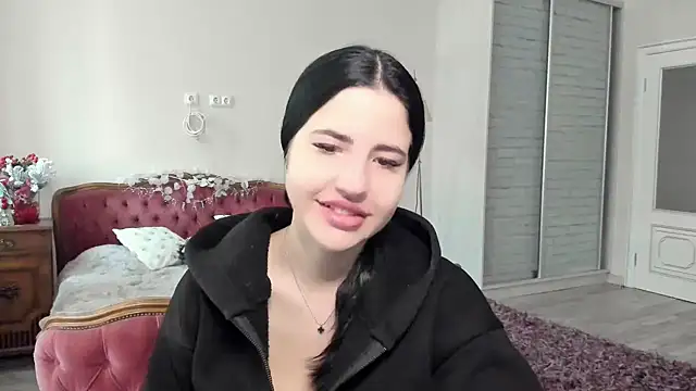 Malibu J online show from 12-18-25, 07:25