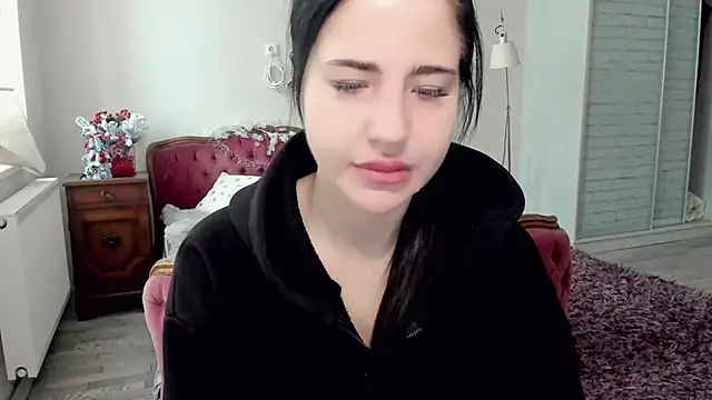 Malibu J online show from 01-12-26, 07:46