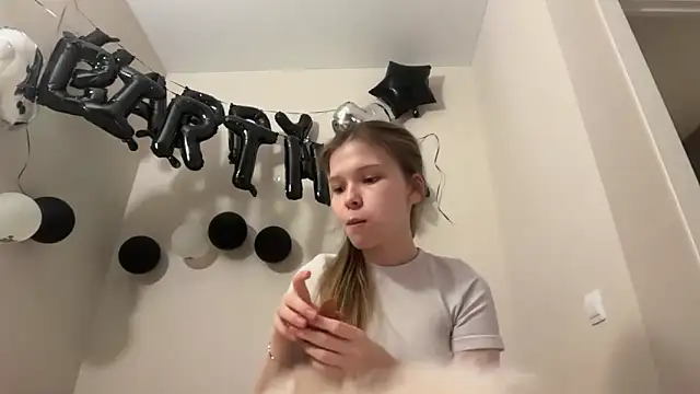 CandysRose online show from 04-09-26, 09:20