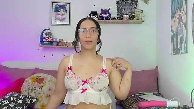 LucyDerby online show from 02-19-26, 12:06