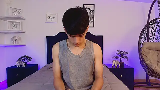 Snapshot of Axel_Draven chatting on 10-23-25, 11:20 Axel Draven online show from 10-23-25, 11:20