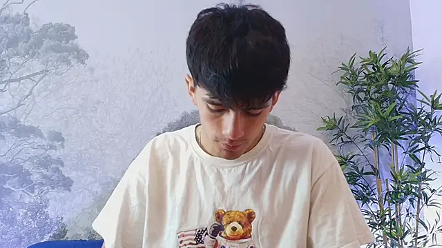 Snapshot of Axel_Draven chatting on 12-16-25, 11:37 Axel Draven online show from 12-16-25, 11:37