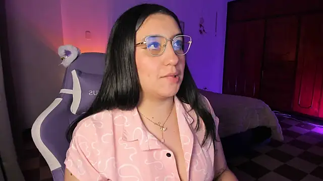tellmemaddie online show from 05-25-26, 11:00