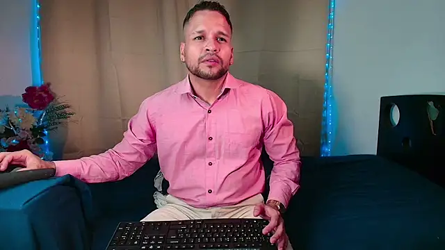 LucasGaeel online show from 02-05-26, 12:04