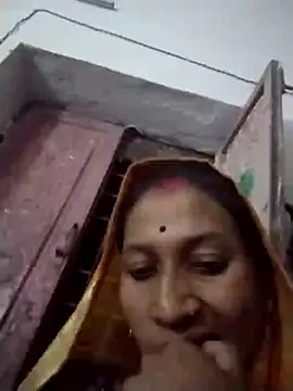 Hot ruip58585 online show from 10-22-25, 05:02