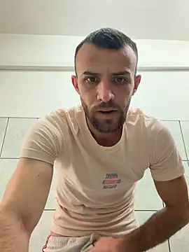 Snapshot of sexyman1936 chatting on 01-16-26, 10:19 sexyman1936 online show from 01-16-26, 10:19