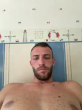 Snapshot of sexyman1936 chatting on 07-12-26, 10:39 sexyman1936 online show from 07-12-26, 10:39