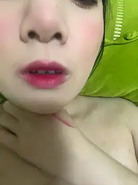 Snapshot of Xdouyaa chatting on 10-06-25, 05:32 Xdouyaa online show from 10-06-25, 05:32